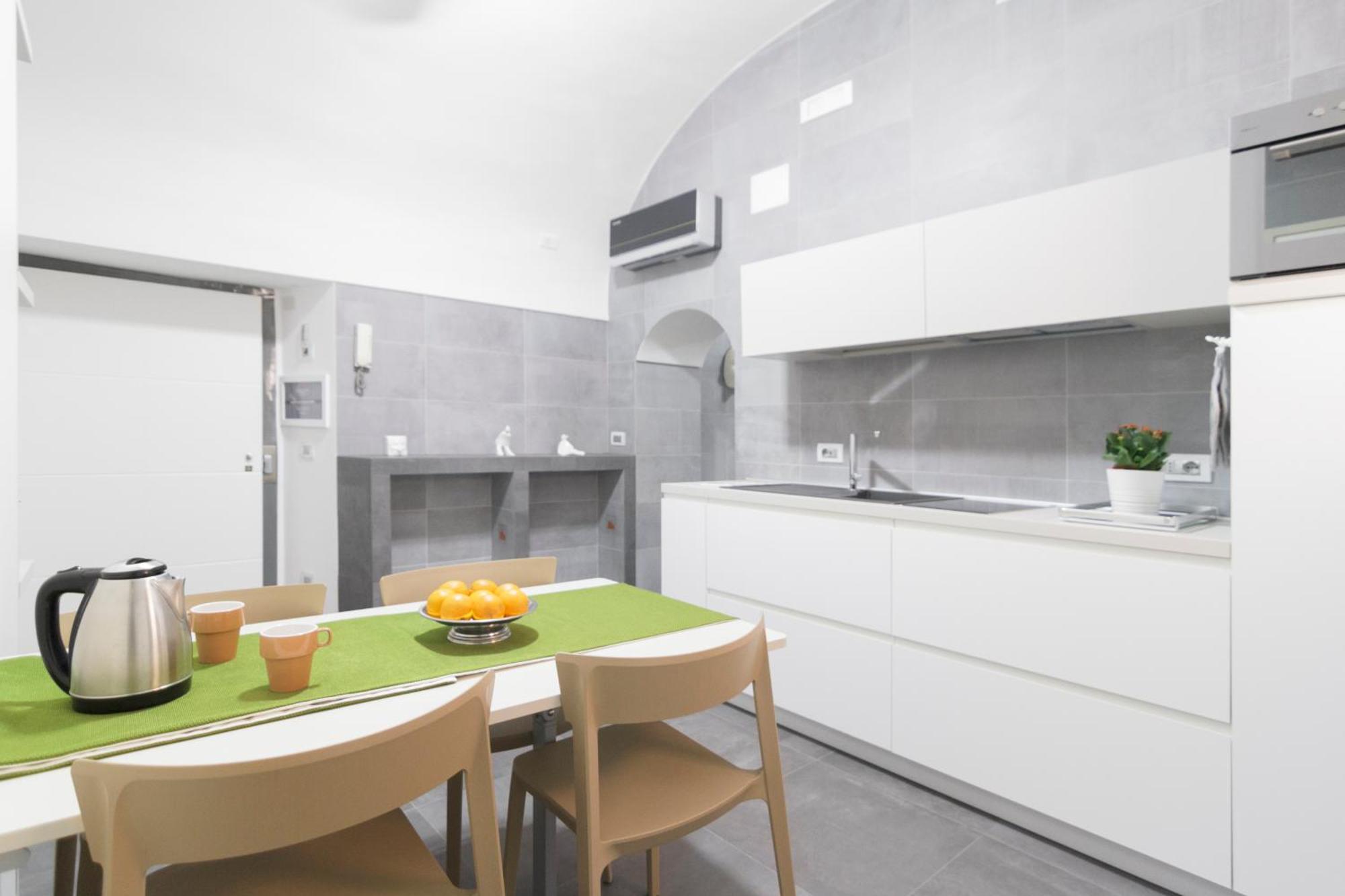 Апартаменты Relais Nevel Ai Decumani Неаполь Экстерьер фото